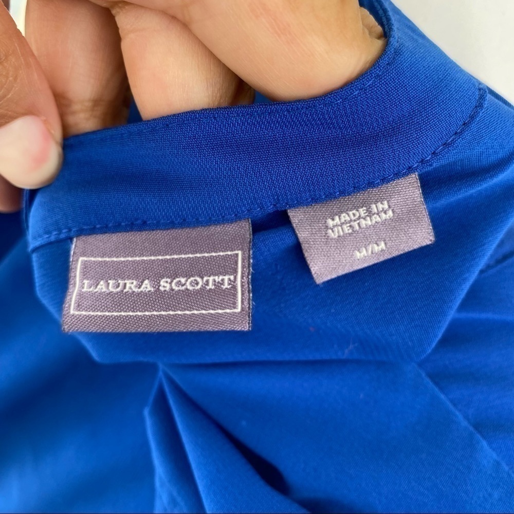 Career Button Down Blouse Size Medium - image 4